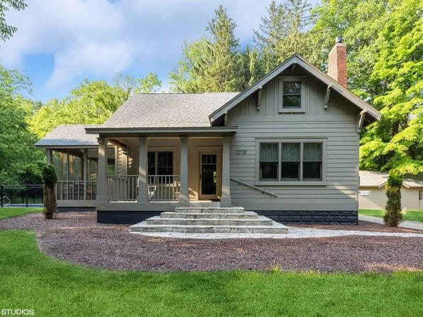 12731 Red Arrow Hwy, Sawyer, MI 49125