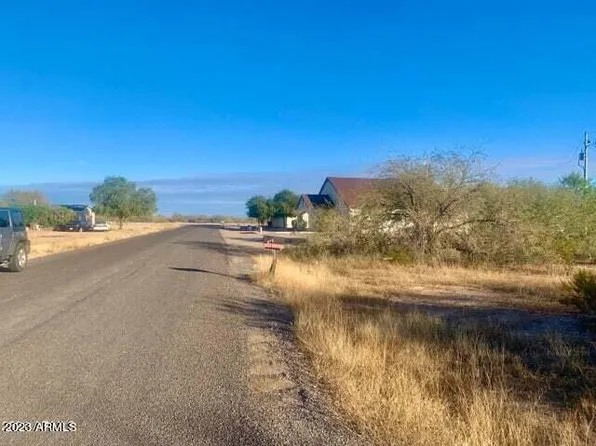 3065 W Madera Dr, Eloy, AZ 85131