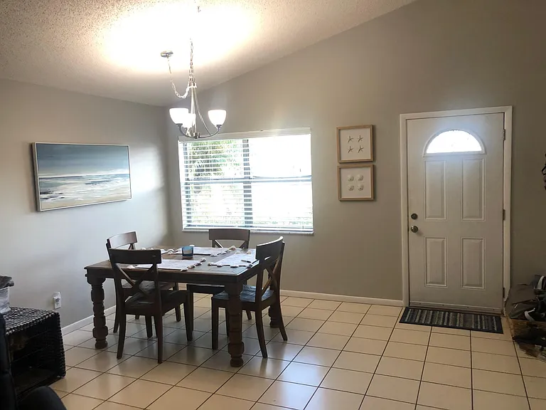 160 Stillwater Cir — Photo 15
