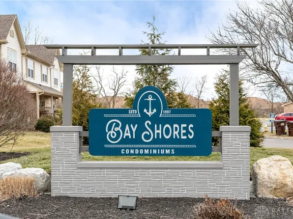 2414 Tarpon Bay Dr, Miamisburg, OH 45342