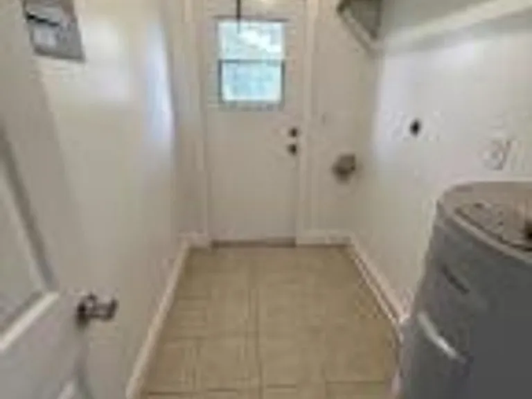 1750 Cowan Dr — Photo 9