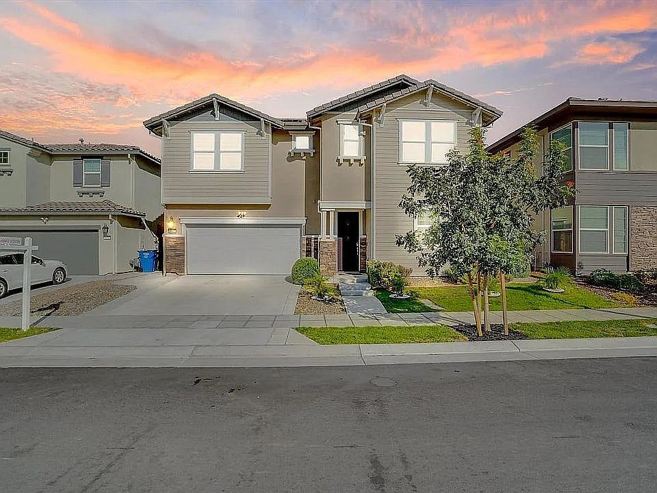1st image of 1646 S Macias Pl
