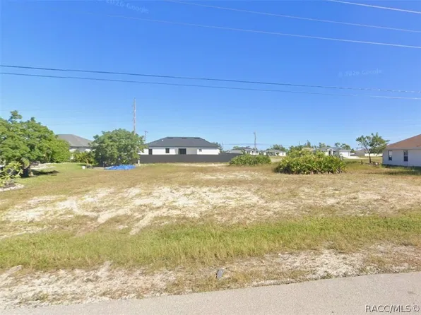 1917 NW 23rd Ter, Cape Coral, FL 33993