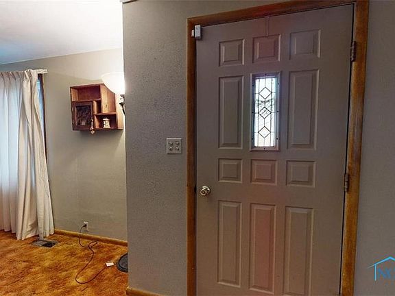 4th image of 2264 E Township Road 86