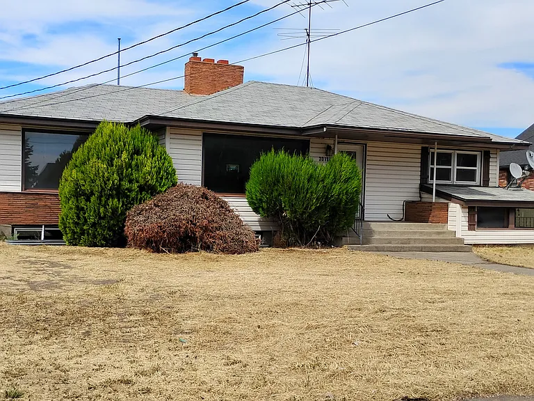 3019 E Boone Ave #A — Photo 1