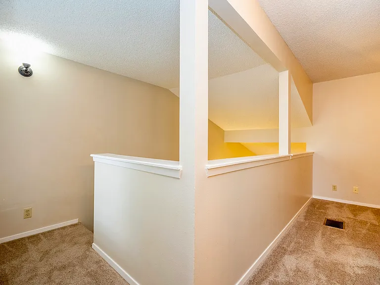 4535 Bermuda Dr — Photo 16