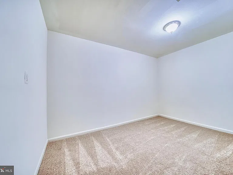 4936 McFarland Dr — Photo 12