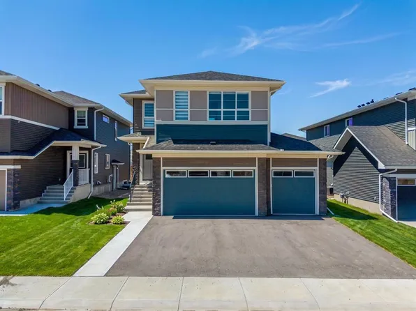 271 E Dawson Wharf Rise E, Chestermere, AB T1X 2W2
