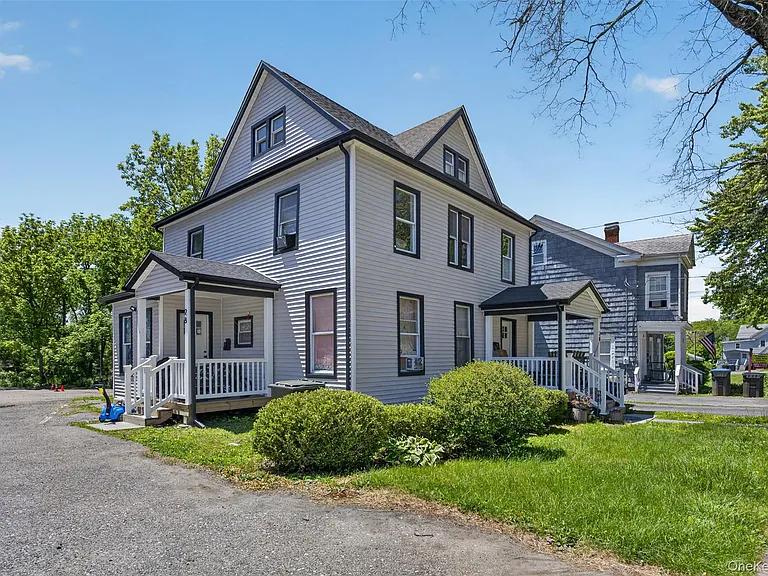 28 Academy Ave #2 — Photo 1