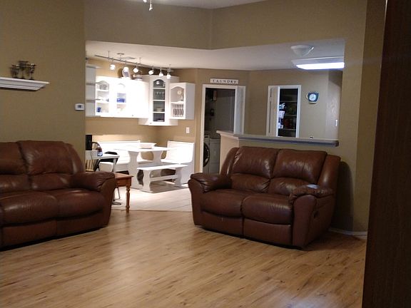4th image of 3205 Deer Trail Dr