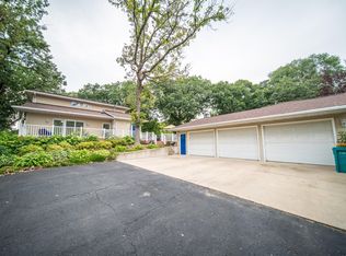 307 20th St SW, Rochester, MN 55902