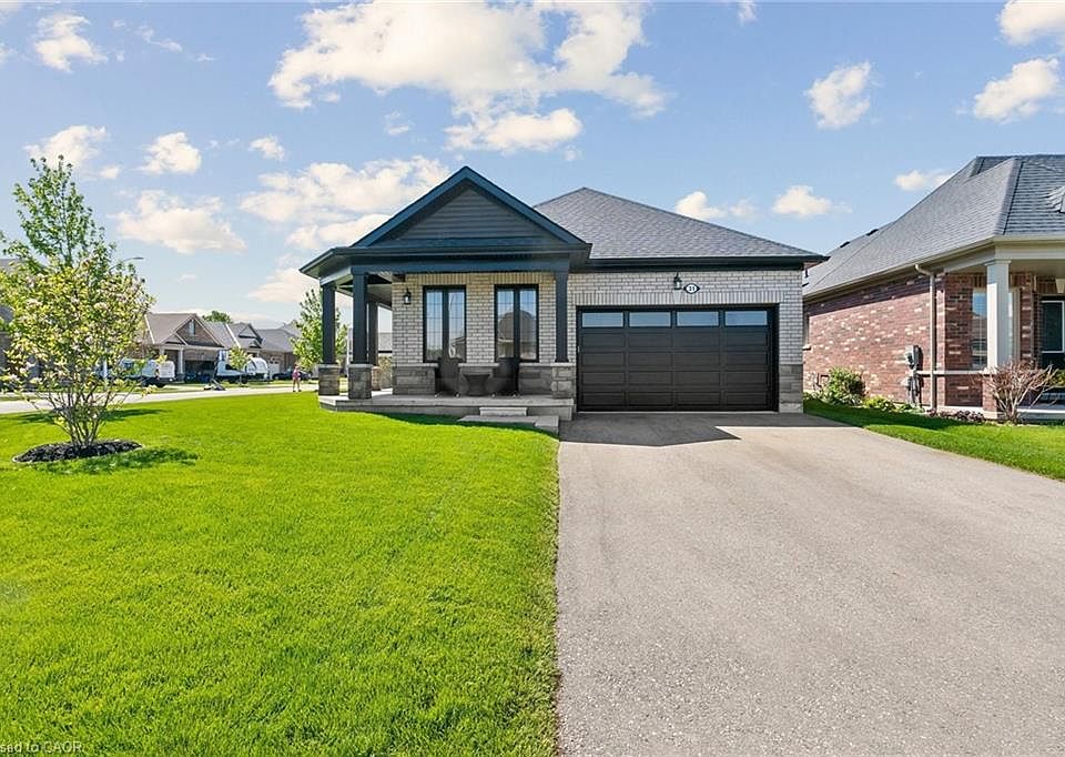1st image of 31 Seaton Cres