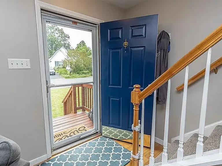 1424 Berrymeade Hills Ct — Photo 2
