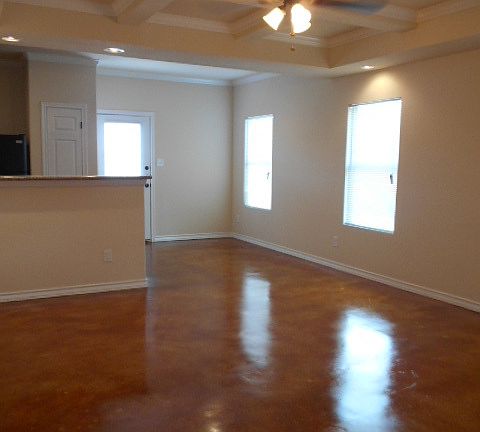 5th image of 6318 Attucks Ln