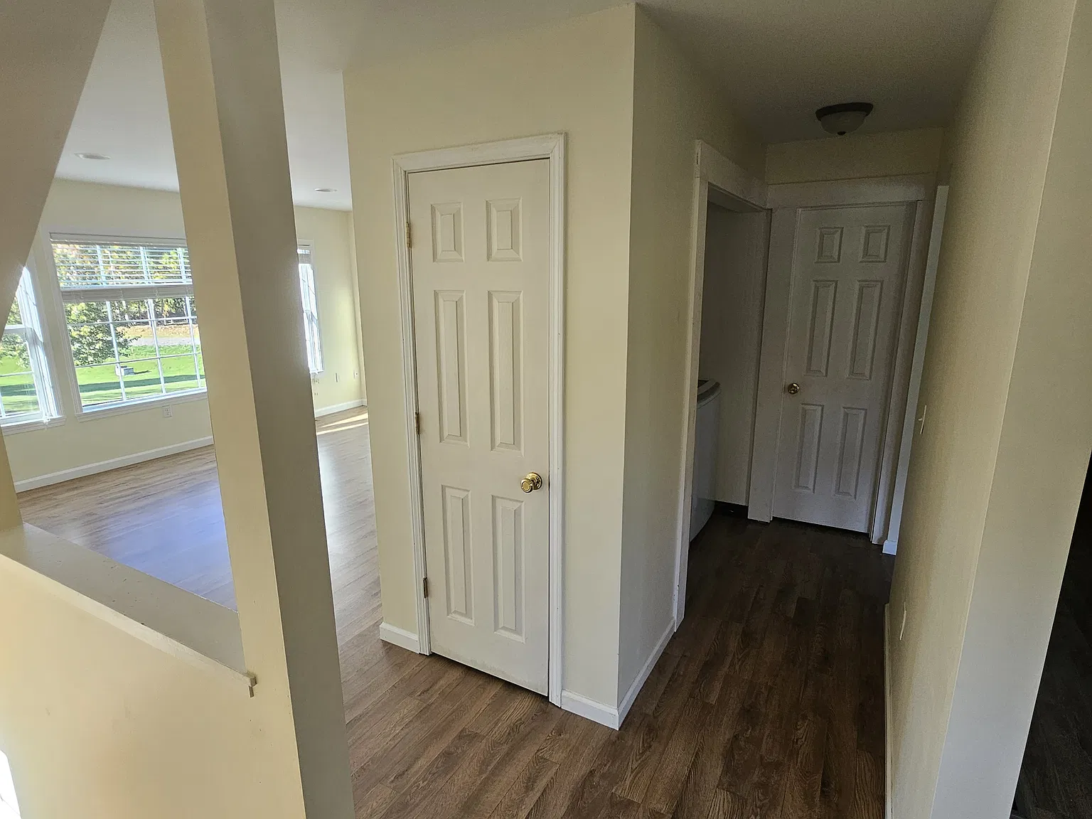 3 bed, 2.5 bath, 1600 sqft, $2,000 — Photo 4