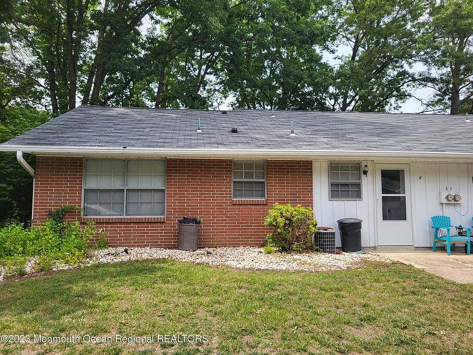 1st image of 57F Buckingham Drive