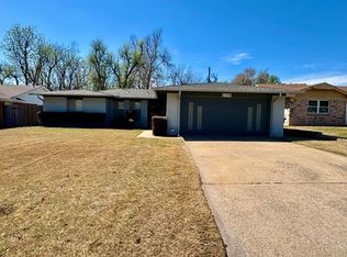 2709 N Shannon Ave, Bethany, OK 73008