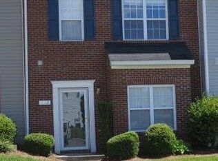 102 Queensberry Ct, Greensboro, NC 27405