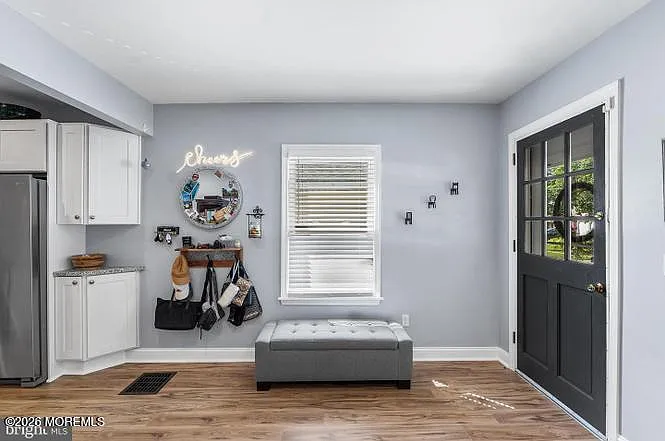12 Eden Ave — Photo 14