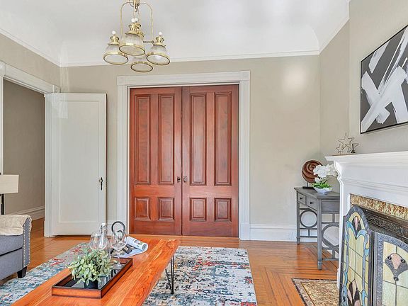 5th image of 4022 23rd St