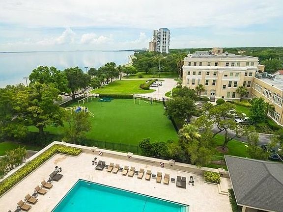4th image of 3301 Bayshore Blvd Unit 709A