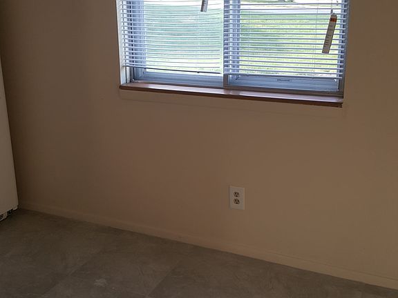 2nd image of 7810 E 88th Ter