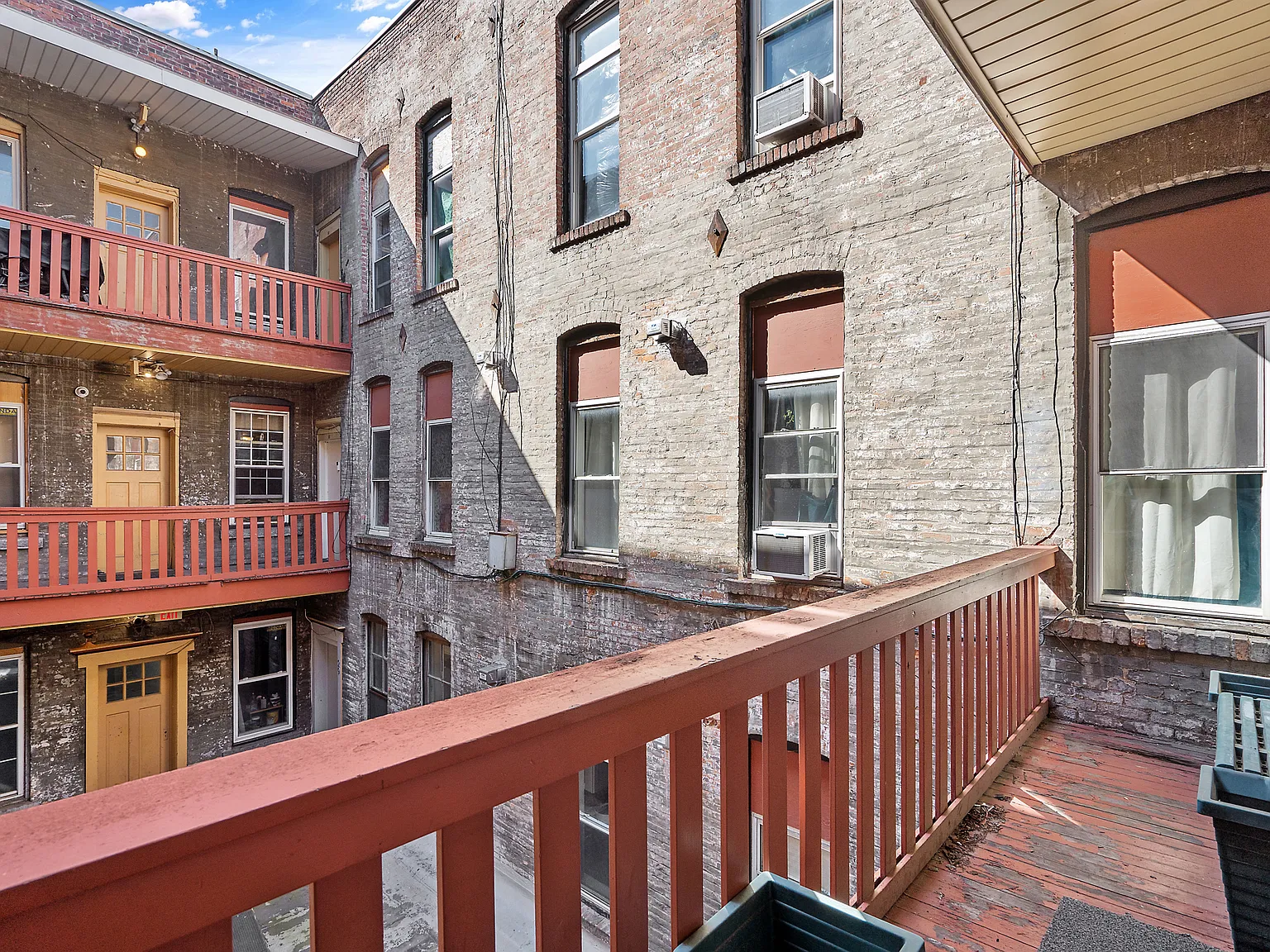 2 bed, $1,250 — Photo 3