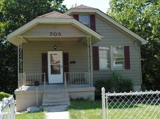 705 Woodlawn Ave, Cincinnati, OH 45205