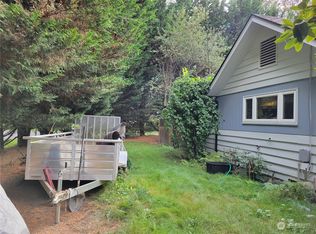 17203 Engebretsen Rd, Granite Falls, WA 98252