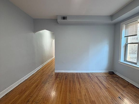 5th image of 7601-7609 S Drexel Ave #7605-3