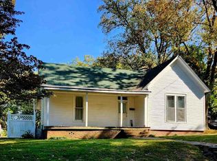 205 N College St, Martin, TN 38237