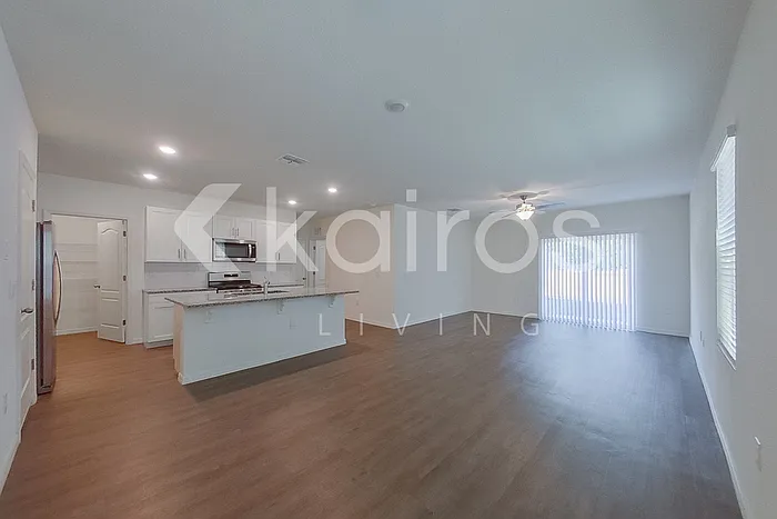 31914 Katelin Cir — Photo 4