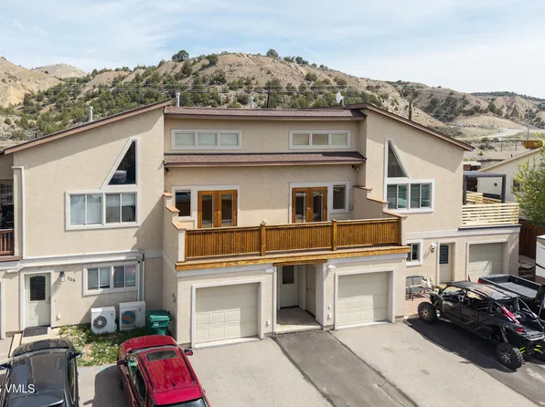 706 Meadow Ct APT B, Gypsum, CO 81637