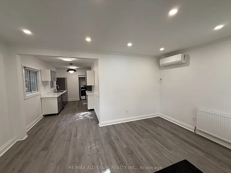 92 39th St #2 — Photo 4