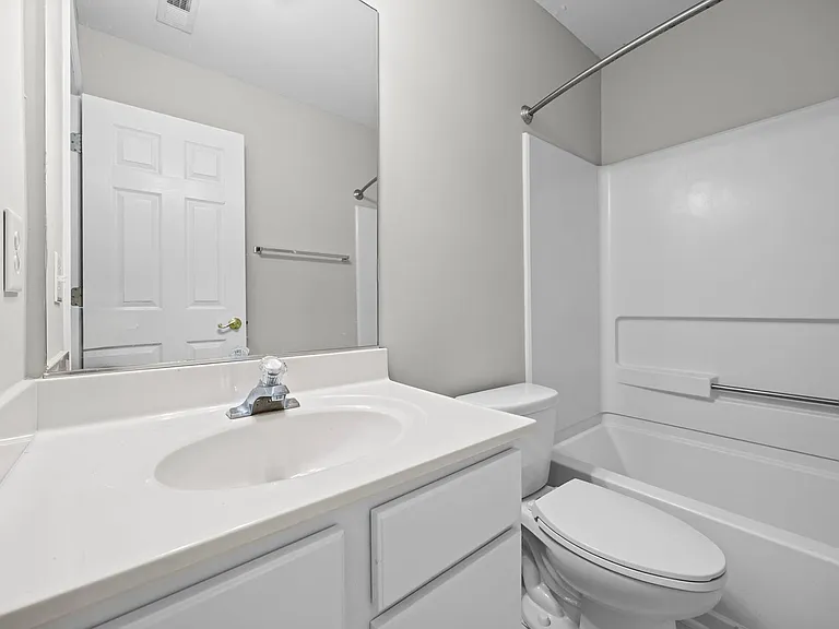 4718 Longhill Ln — Photo 24