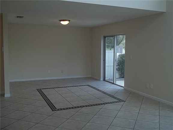 5th image of 11033 NW 46th Dr