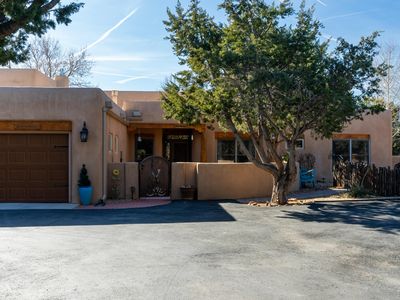 2 Chaco Ct, Sandia Park, NM, 87047