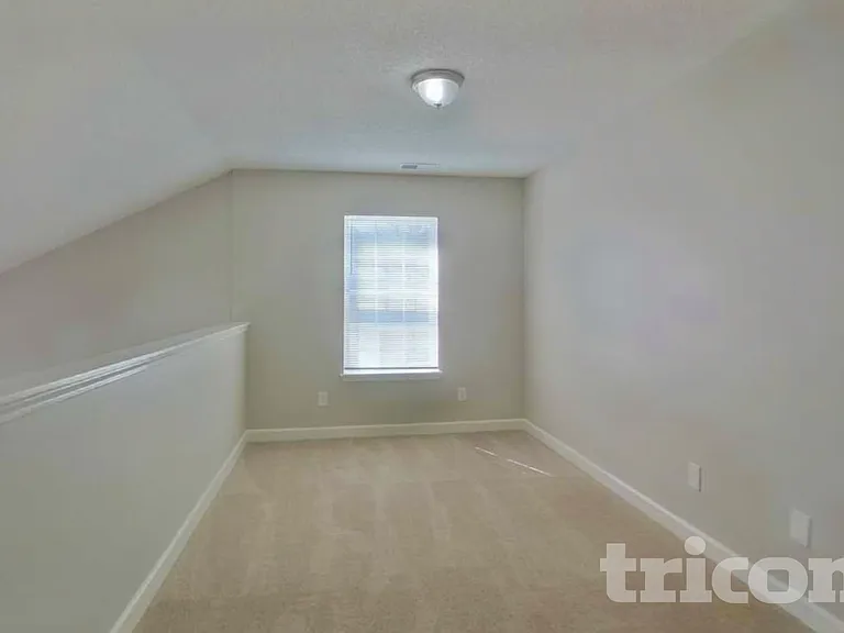1208 Elise Marie Dr — Photo 14