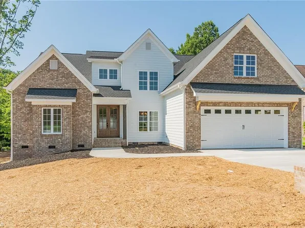 8181 Sanfords Creek Dr, Colfax, NC 27235