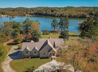 184 Bowers Rd, Harriman, TN 37748