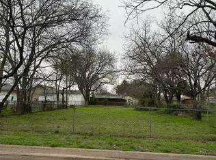 808 Euclid St, Cleburne, TX 76033