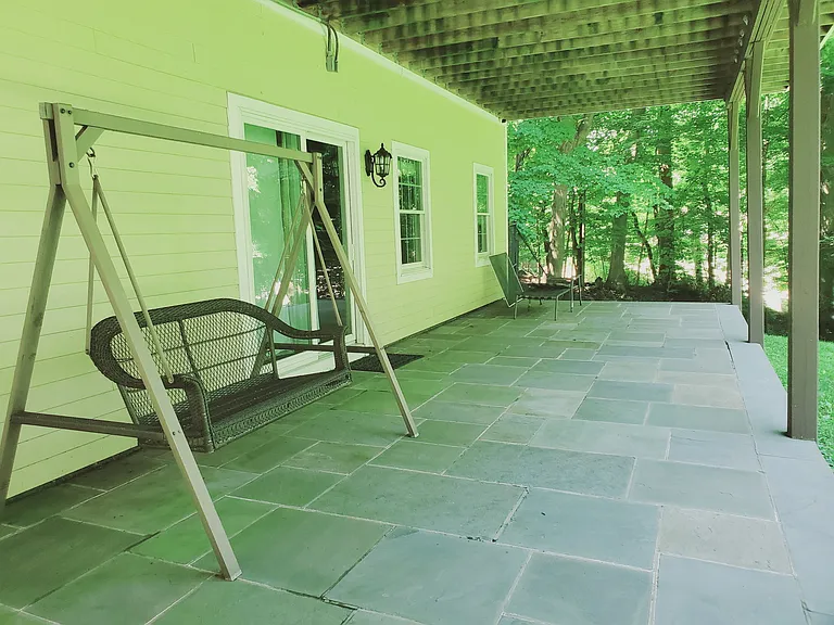 12 Hickory Dr #B — Photo 9