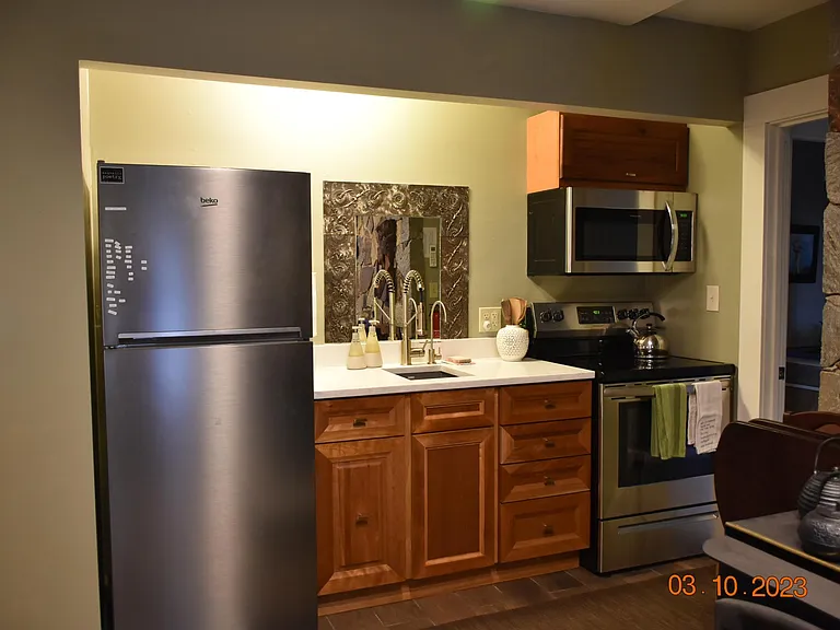 Guest suite kitchen