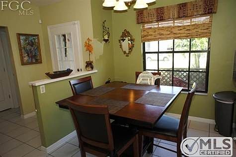 Stylish paint and trim in the entry hall and dining area