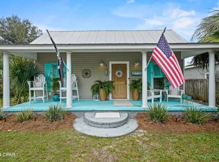 227 7th St, Port Saint Joe, FL 32456