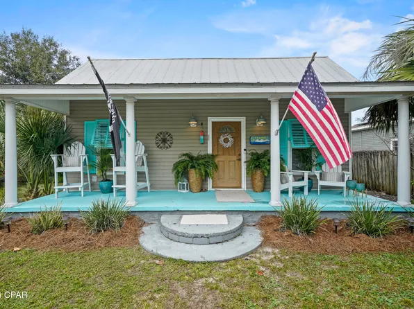 227 7th St, Port Saint Joe, FL 32456