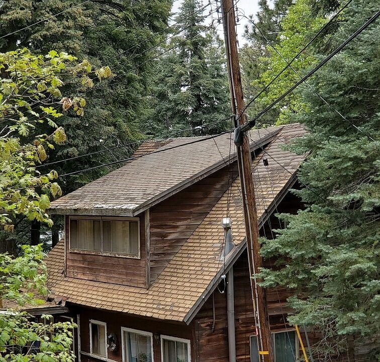 1st image of 607 Oakmont Ln