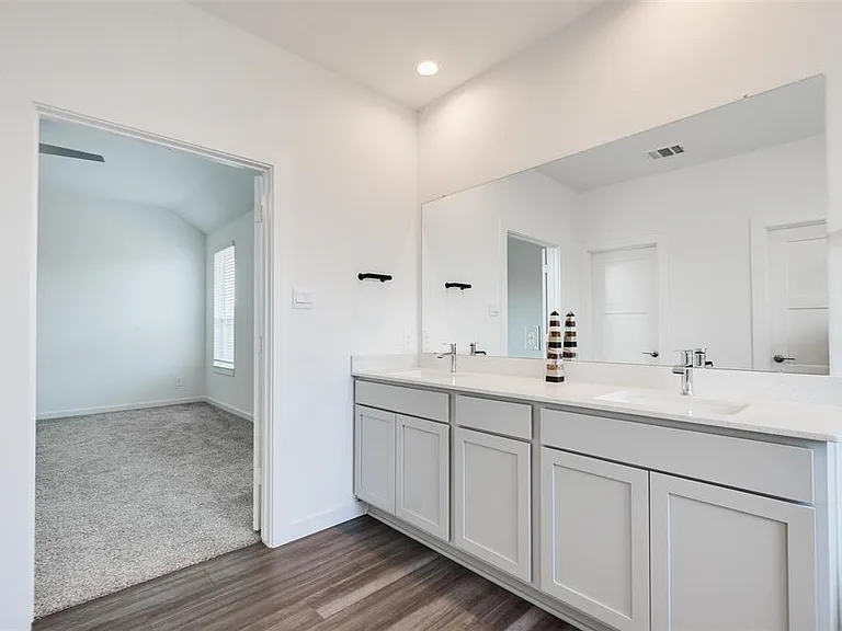22606 Ginosa Trl — Photo 26
