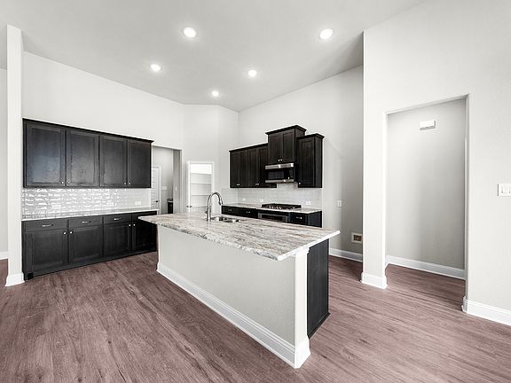 5th image of 6528 Emerson Rd