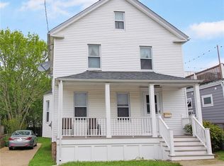 4 Atlantic St, Newport, RI 02840